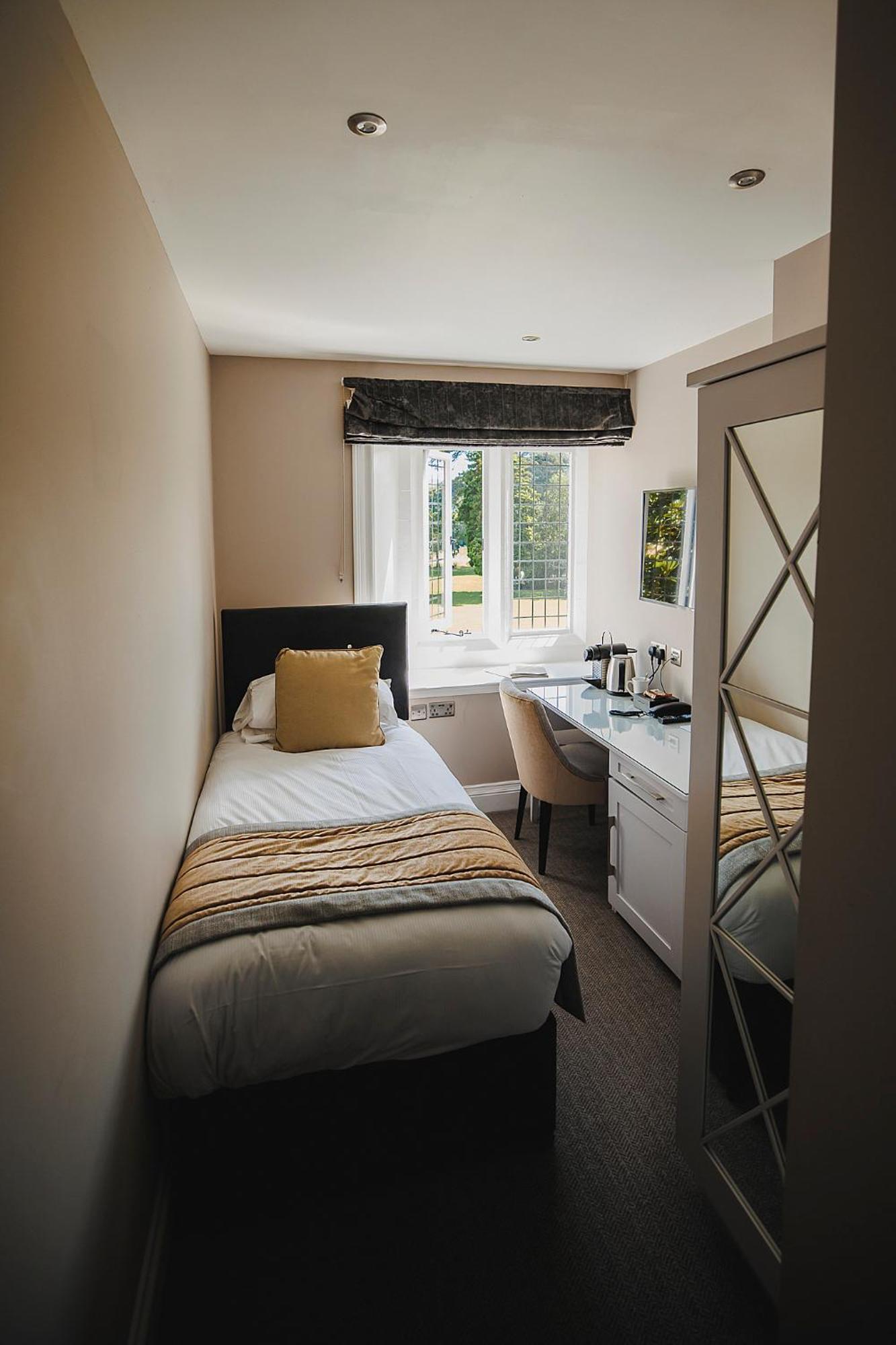 Caer Rhun Hall Hotel Conwy Ngoại thất bức ảnh